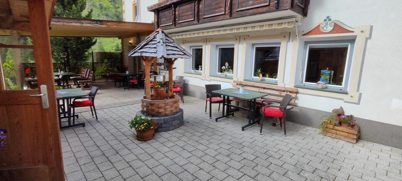 Fruehstueckspension Knappaschneider Pragraten Exterior photo